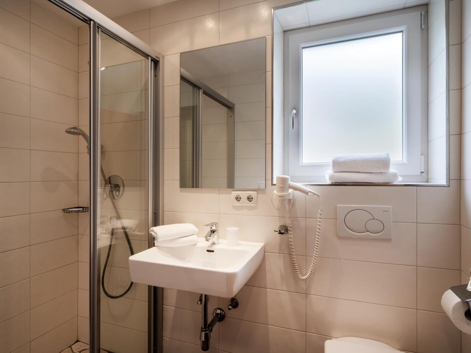 Appartements Pungg Fügen Exteriör bild