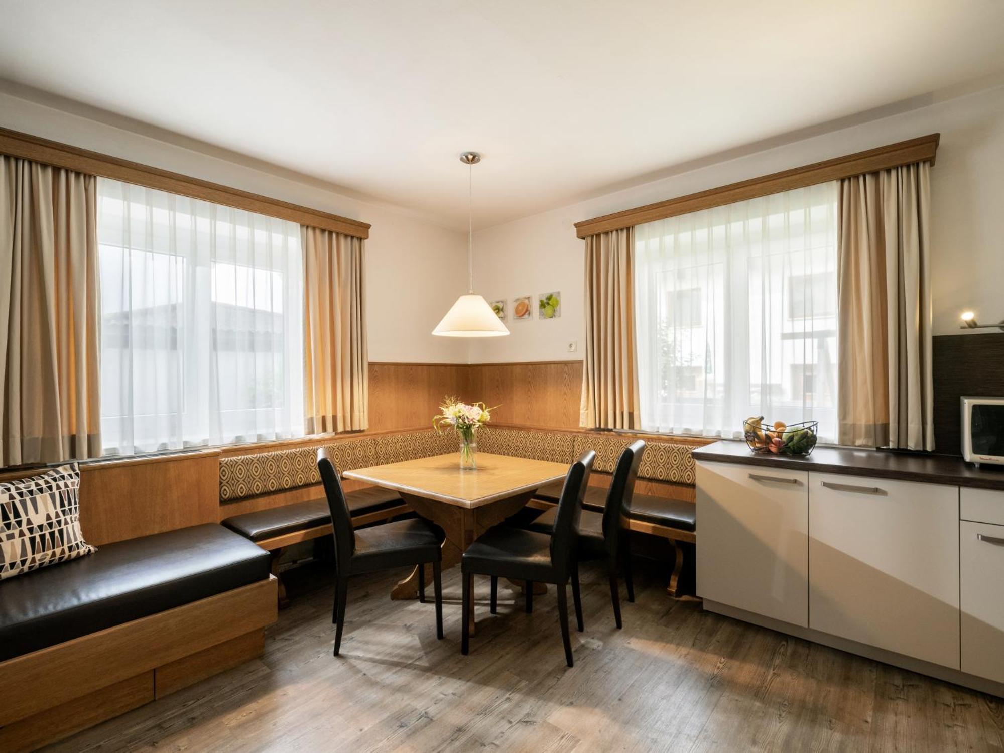Appartements Pungg Fügen Exteriör bild