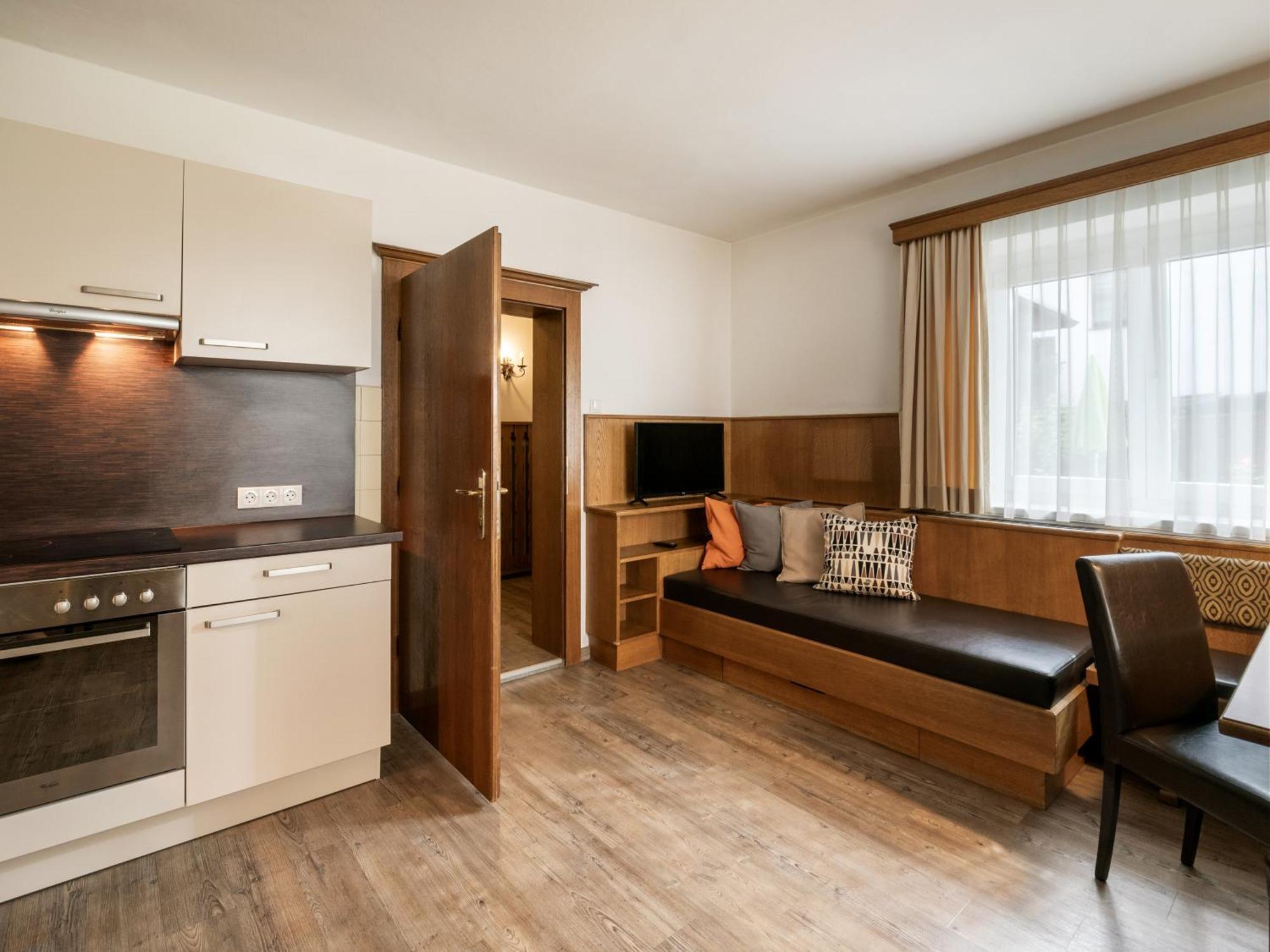 Appartements Pungg Fügen Exteriör bild