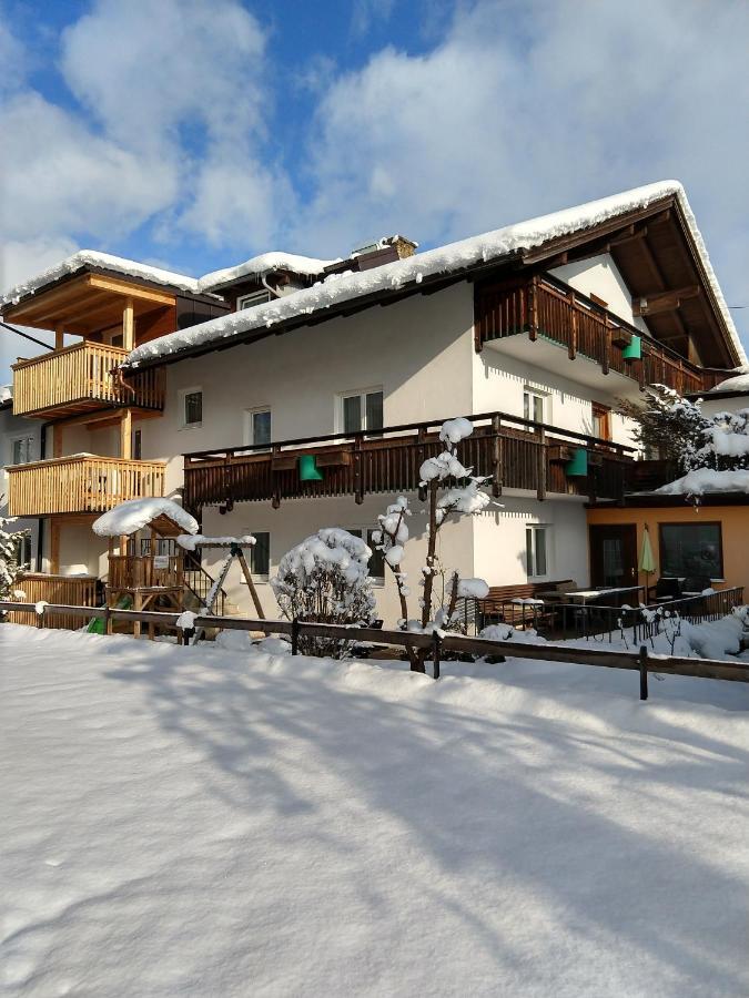 Appartements Pungg Fügen Exteriör bild
